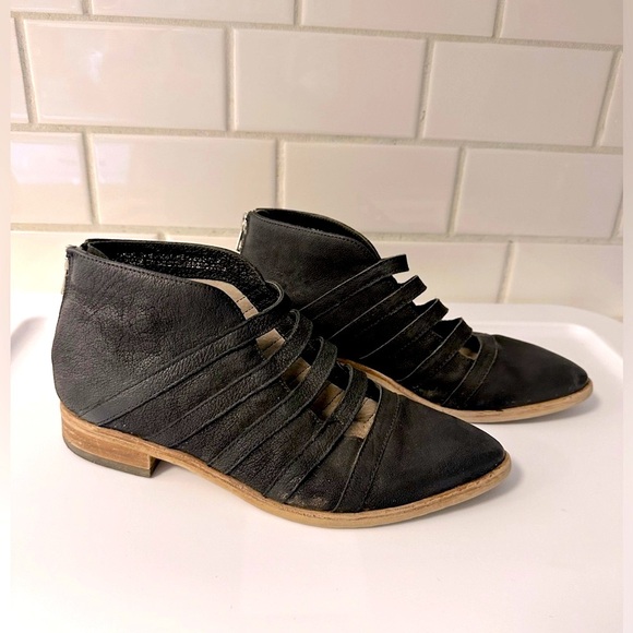 FREE PEOPLE EMMA black woman bohemian western pointed toe zip closure bootie 8.5 - Picture 4 of 11